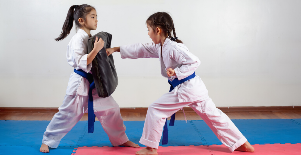 martial-arts-sparring-1037x534